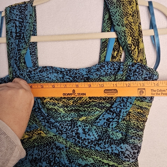 BCBG Max Azria - Blue, Turqouise, & Yellow Snakeskin Print Ruched Mesh Dress xxs - Picture 4 of 13